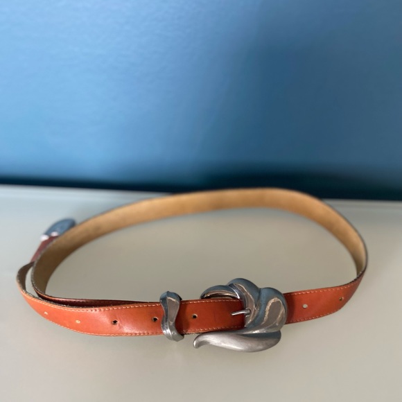 Vintage Tan Leather Western Belt - Picture 7 of 8